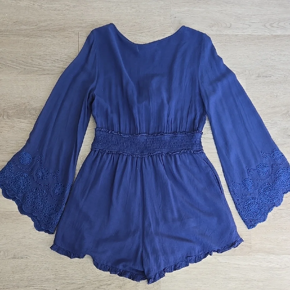 Francesca's Blue Rain Navy Embroidered Long sleeve Romper Size L